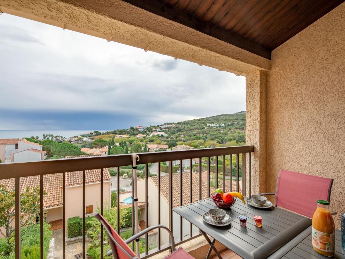 Apartment Le Domaine De La Gaillarde-17 By Interhome Les Issambres Dış mekan fotoğraf